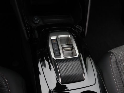 Peugeot 208 Hybrid 100 e-DCS6 Allure | Apple Carplay/Android Auto|telefoonintegratie premium | Armsteun voor ... ActivLease financial lease