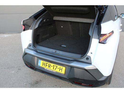 Peugeot 3008 1.2 Hybrid 136 GT | Automaat | Navigatie | Camera | Panorama/schuifdak | Lederen bekleding | 2025 | ActivLease financial lease