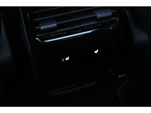 Peugeot 3008 1.2 Hybrid 136 GT | Automaat | Navigatie | Camera | Panorama/schuifdak | Lederen bekleding | 2025 | ActivLease financial lease