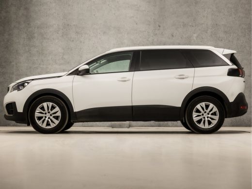 Peugeot 5008 1.2 PureTech Sport 7 Persoons (APPLE CARPLAY, GROOT NAVI, LANE ASSIST, GETINT GLAS, LEDEREN SPORT... ActivLease financial lease