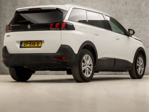 Peugeot 5008 1.2 PureTech Sport 7 Persoons (APPLE CARPLAY, GROOT NAVI, LANE ASSIST, GETINT GLAS, LEDEREN SPORT... ActivLease financial lease