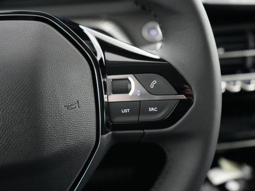 Peugeot e-208 EV Allure Avantage 51 kWh | 11 kW lader | Apple Carplay/Android Auto|telefoonintegratie premium |... ActivLease financial lease