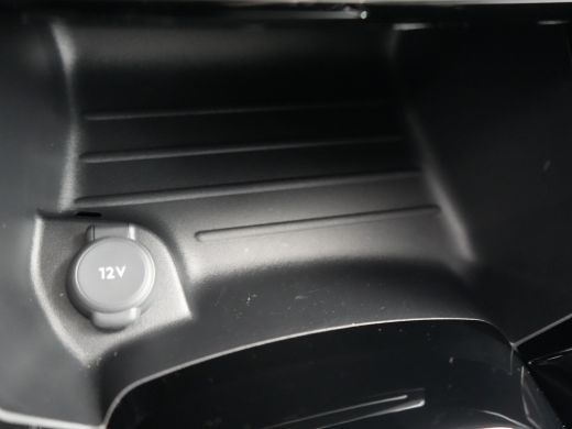Peugeot e-208 EV Allure Avantage 51 kWh | 11 kW lader | Apple Carplay/Android Auto|telefoonintegratie premium |... ActivLease financial lease