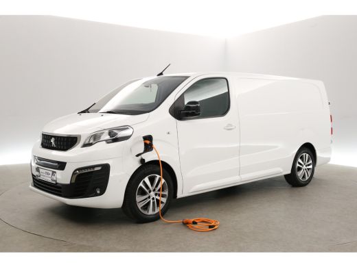 Peugeot e-Expert 75 kWh L3H1 Innovation | SOH 93% | Snelladen | 360&deg; | Clima | 3-Zits | HuD | Trekh. | Cruise | St... ActivLease financial lease