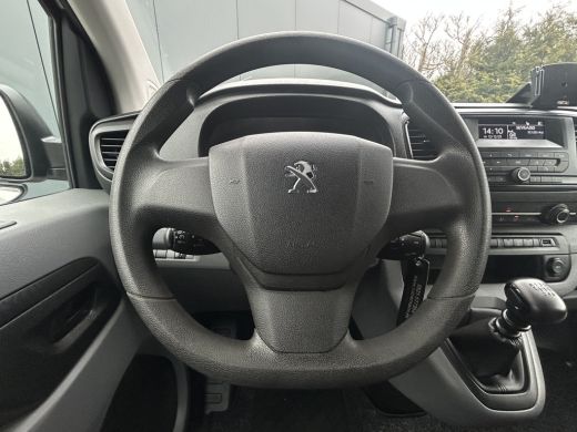 Peugeot Expert 2.0 BlueHDI 123 PK / L2H1 / 53.588 KM !! / AIRCO / CRUISE / ACHTERKLEP / 2x SCHUIFDEUR / BLUETOOT... ActivLease financial lease