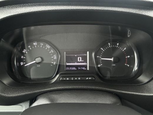 Peugeot Expert 2.0 BlueHDI 123 PK / L2H1 / 53.588 KM !! / AIRCO / CRUISE / ACHTERKLEP / 2x SCHUIFDEUR / BLUETOOT... ActivLease financial lease