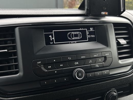 Peugeot Expert 2.0 BlueHDI 123 PK / L2H1 / 53.588 KM !! / AIRCO / CRUISE / ACHTERKLEP / 2x SCHUIFDEUR / BLUETOOT... ActivLease financial lease