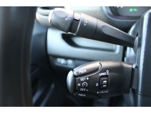 Peugeot Expert L2 1.5 BlueHDI 120 PK | NAVI | CAMERA CAMERA | CARPLAY | BETIMMERING LAADRUIMTE ActivLease financial lease