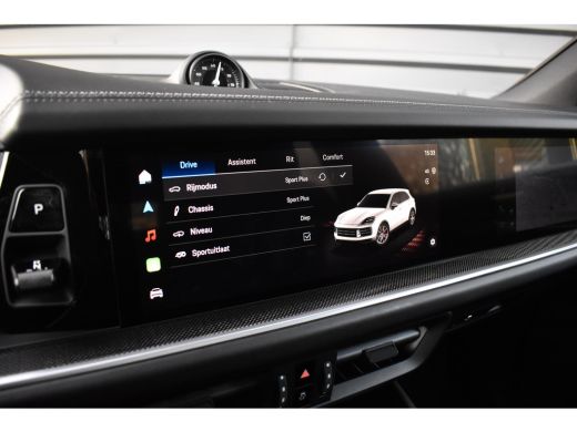 Porsche Cayenne 3.0 E-Hybrid 470pk SportDesign | Pano | Bijrij. Display | Matrix | ACC | 22'' Wielen | Trekhaak |... ActivLease financial lease