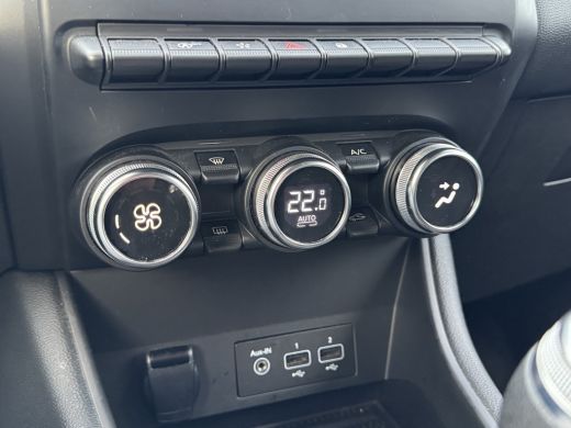 Renault Captur 1.0 TCe 100 Intens Clima/Navi/Cruise/LED/Camera/Audio ActivLease financial lease