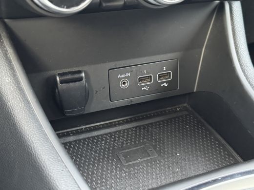 Renault Captur 1.0 TCe 100 Intens Clima/Navi/Cruise/LED/Camera/Audio ActivLease financial lease