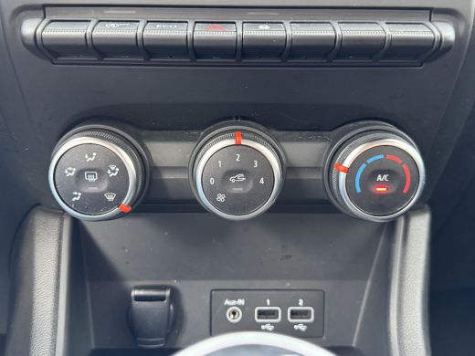 Renault Captur 1.0 TCe 90 Camera/Trekhaak/Navi/Airco/Cruise/LED ActivLease financial lease