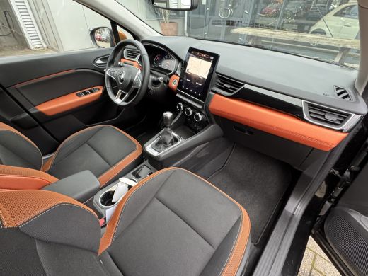 Renault Captur 1.0 TCe 90 Intens Clima/Trekhaak/Camera/LED/Cruise/Navi/Audio ActivLease financial lease