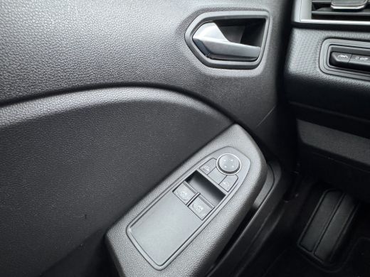 Renault Clio 1.0 TCe 90 Equilibre Airco/LED/Cruise/Apple-Carplay ActivLease financial lease