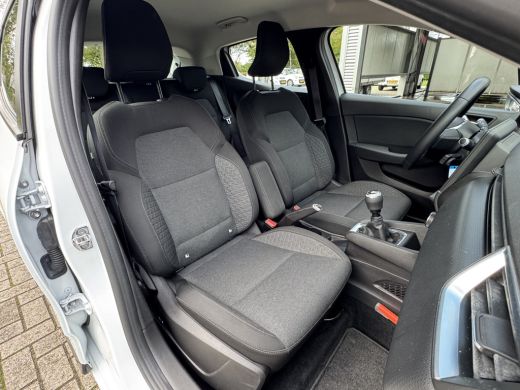 Renault Clio 1.0 TCe Airco/Navigatie/Cruise/LED/Apple-carplay ActivLease financial lease