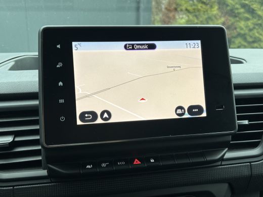 Renault Trafic 2.0 dCi / L2H1 / 1e EIG. / 21.178 KM !! / TREKHAAK / AIRCO / CRUISE / NAVI / APPLE CARPLAY / 3-ZI... ActivLease financial lease