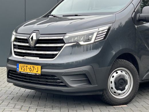 Renault Trafic 2.0 dCi / L2H1 / 1e EIG. / 21.178 KM !! / TREKHAAK / AIRCO / CRUISE / NAVI / APPLE CARPLAY / 3-ZI... ActivLease financial lease