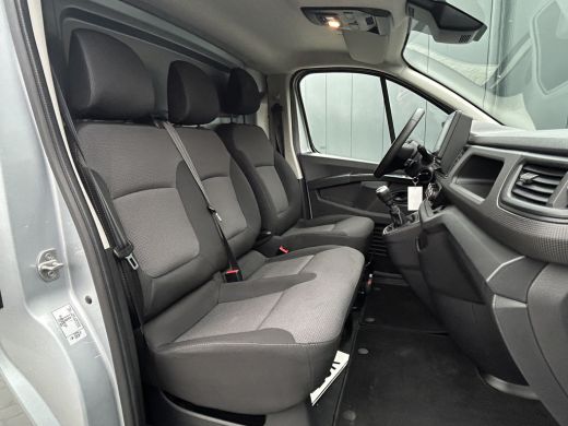 Renault Trafic 2.0 dCi / L2H1 / 1e EIG. / 54.177 KM !! / TREKHAAK / AIRCO / CRUISE / NAVI / APPLE CARPLAY / 3-ZI... ActivLease financial lease