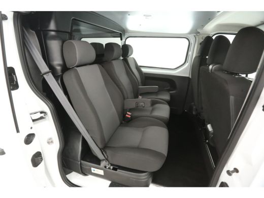Renault Trafic 2.0 dCi T29 L2H1 | DC | Airco | Cruise | Navi | Trekh. | Imperiaal | Parkeersens. ActivLease financial lease