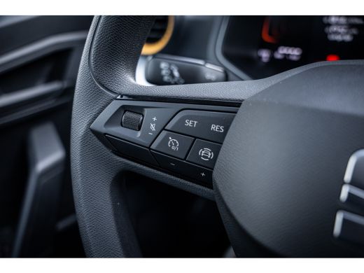 Seat Arona 1.0 EcoTSI Reference | Airco | Cruise control | DAB ontvanger ActivLease financial lease