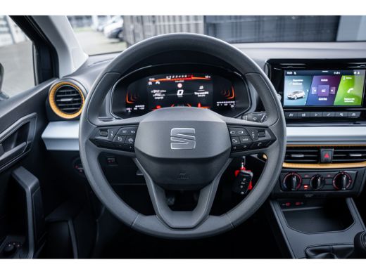 Seat Arona 1.0 EcoTSI Reference | Airco | Cruise control | DAB ontvanger ActivLease financial lease