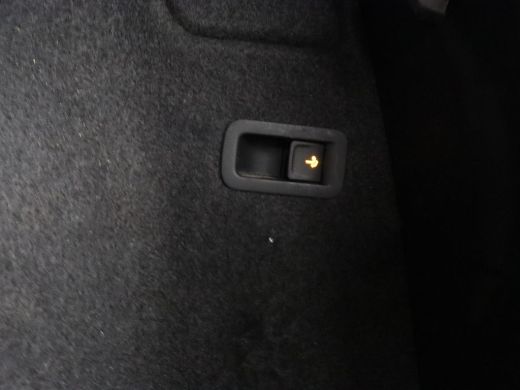 Seat Ateca 2.0 TDI FR Intens | Leder/Alcantara | Stoelverwarming | 360 Camera | Trekhaak | BeatsAudio | Adap... ActivLease financial lease