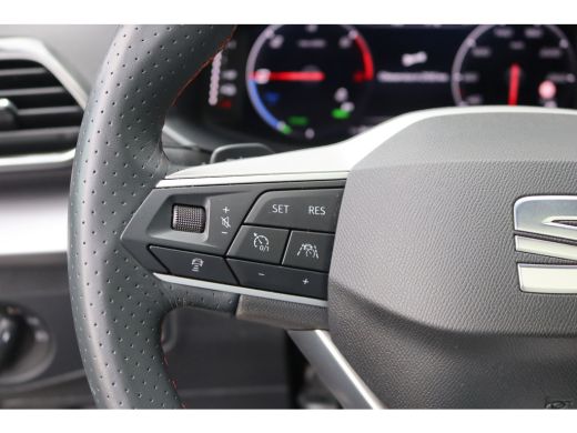 Seat Tarraco 1.4 TSI e-Hybrid PHEV FR Trekhaak/Leder/20-inch/Open-dak/Winter-pack/Keyfree ActivLease financial lease