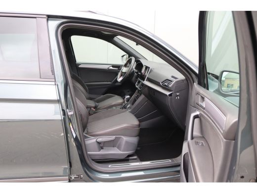 Seat Tarraco 1.4 TSI e-Hybrid PHEV FR Trekhaak/Open-dak/Memory-stoel/Winter-pack/Adaptive-cruise ActivLease financial lease