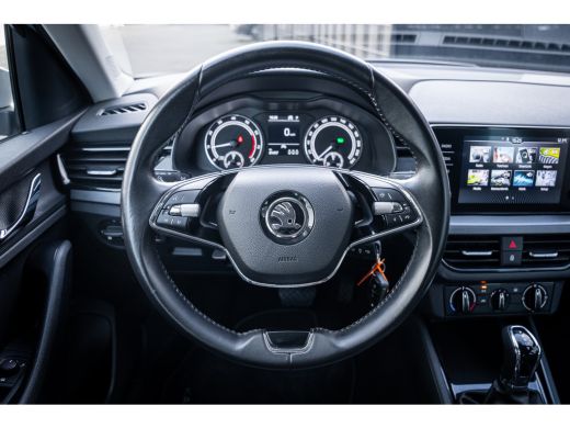 Skoda Kamiq 1.0 TSI Ambition | Airco | Lichtmetalen velgen 10-spaaks 16" | Metaalkleur ActivLease financial lease