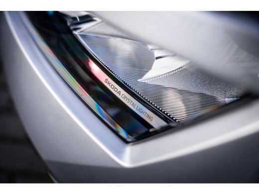 Skoda Kamiq 1.0 TSI Ambition | Airco | Lichtmetalen velgen 10-spaaks 16" | Metaalkleur ActivLease financial lease