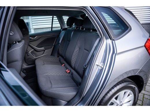 Skoda Kamiq 1.0 TSI Ambition | Apple Carplay/Android Auto|telefoonintegratie premium | Cruise control | DAB o... ActivLease financial lease