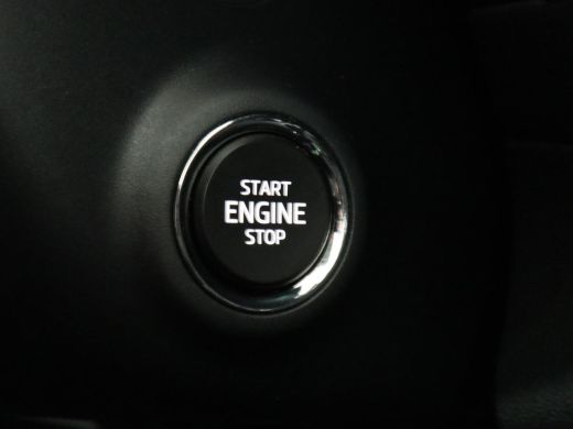 Skoda Kodiaq 1.5 TSI Business Edition 7-persoons | Leder/Alcantara | Trekhaak | Stoelverwarming | Camera | Car... ActivLease financial lease