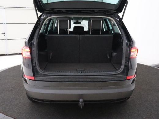 Skoda Kodiaq 1.5 TSI Business Edition 7-persoons | Leder/Alcantara | Trekhaak | Stoelverwarming | Camera | Car... ActivLease financial lease