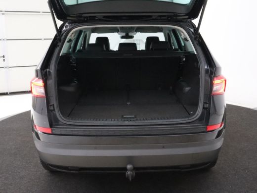 Skoda Kodiaq 1.5 TSI Business Edition 7-persoons | Leder/Alcantara | Trekhaak | Stoelverwarming | Camera | Car... ActivLease financial lease