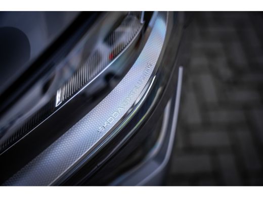 Skoda Kodiaq 1.5 TSI PHEV Business Edition | Achteruitrijcamera | Trekhaak uitklapbaar | Voorstoelen verwarmd ActivLease financial lease