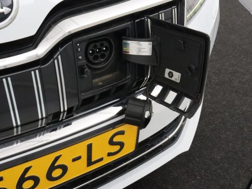 Skoda Superb 1.4 TSI iV Business Edition Plus | Trekhaak | Leder/Alcantara | Adaptive cruise | Stoelverwarming... ActivLease financial lease