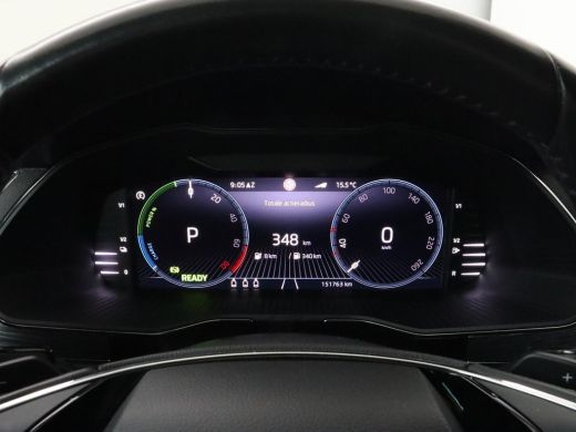 Skoda Superb 1.4 TSI iV Business Edition Plus | Trekhaak | Leder/Alcantara | Adaptive cruise | Stoelverwarming... ActivLease financial lease