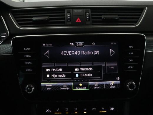 Skoda Superb 1.4 TSI iV Business Edition Plus | Trekhaak | Leder/Alcantara | Adaptive cruise | Stoelverwarming... ActivLease financial lease