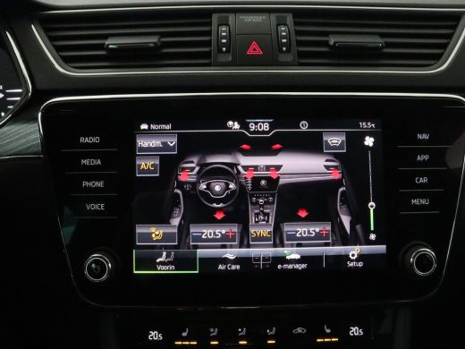 Skoda Superb 1.4 TSI iV Business Edition Plus | Trekhaak | Leder/Alcantara | Adaptive cruise | Stoelverwarming... ActivLease financial lease