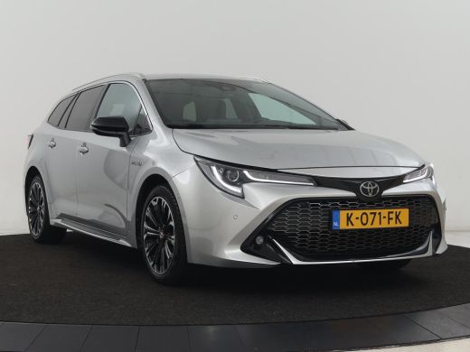 Toyota Corolla 1.8 Hybrid GR-Sport | Trekhaak | Stoelverwarming | Carplay | Camera | Sportstoelen | Park Assist ... ActivLease financial lease