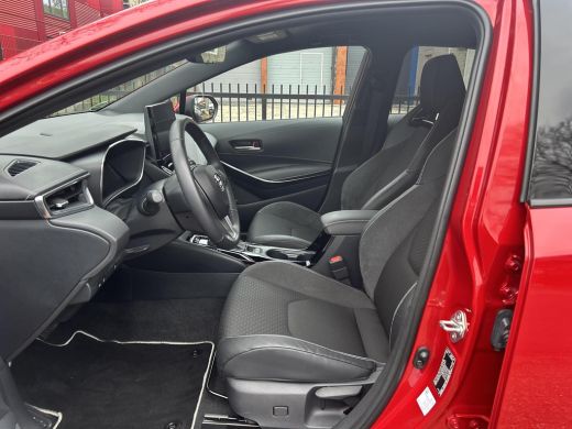 Toyota Corolla Hybrid 140 Executive ActivLease financial lease