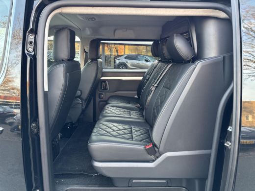 Toyota ProAce 2.0 D-4D Professional Long DC | 06-10141018 Voor meer informatie ActivLease financial lease