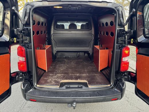 Toyota ProAce 2.0 D-4D Professional Long DC | 06-10141018 Voor meer informatie ActivLease financial lease