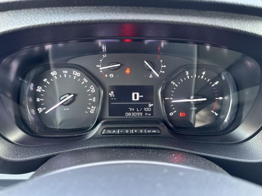 Toyota ProAce 2.0 D-4D Professional Long DC | 06-10141018 Voor meer informatie ActivLease financial lease