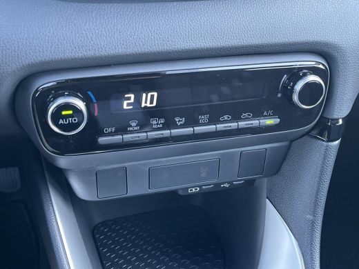 Toyota Yaris 1.5 Hybrid 115 Active | Ash grey metallic | Nieuw uit voorraad leverbaar | ActivLease financial lease