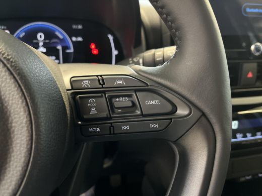 Toyota Yaris Cross 1.5 Hybrid 115 Dynamic | Uit voorraad leverbaar | &euro; 2.000 extra inruilwaarde | ActivLease financial lease