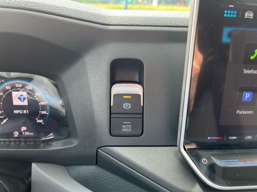 Volkswagen Crafter 35 2.0 TDI L4H3 | Comfortline | 177 Pk | wb 4490mm | A- Camera | App Connect |ERGO | ActivLease financial lease