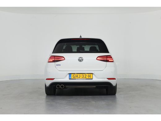 Volkswagen Golf 1.4 TSI PHEV GTE | LED | Camera | Leder | Memory | Sfeer Verlichting | Digital Cockpit | BLIS | K... ActivLease financial lease