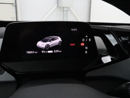 Volkswagen ID.3 First Plus 58 kWh | Stoelverwarming | Adaptive cruise | Matrix LED | Camera | Carplay | Sfeerverl... ActivLease financial lease