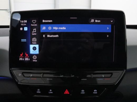 Volkswagen ID.3 First Plus 58 kWh | Stoelverwarming | Adaptive cruise | Matrix LED | Camera | Carplay | Sfeerverl... ActivLease financial lease